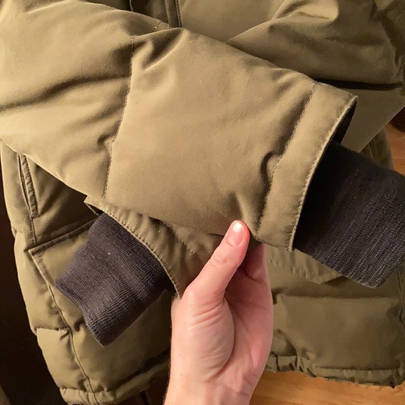 Authentic Canada Goose jacket - Picture 4 of 5